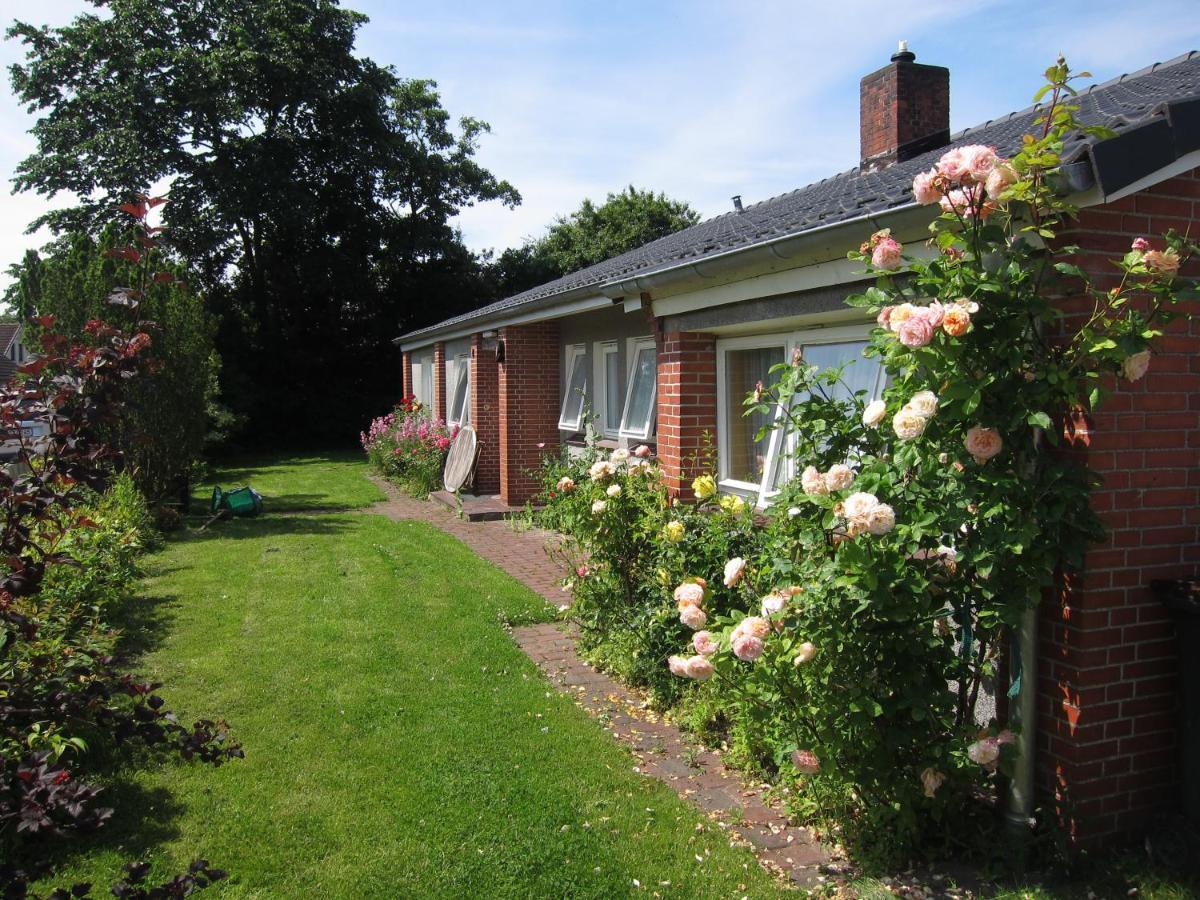 Ferienhaus In Buesumer Deichhausen - Buesum An Der Nordsee Fuer Bis Zu 9 Personen Villa Exterior foto