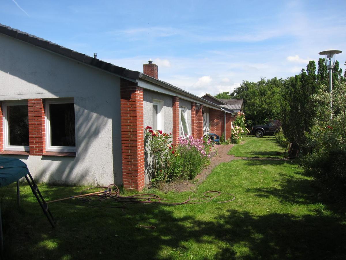 Ferienhaus In Buesumer Deichhausen - Buesum An Der Nordsee Fuer Bis Zu 9 Personen Villa Exterior foto